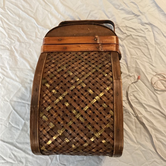 Vintage basket purse 👜 - Picture 10 of 12